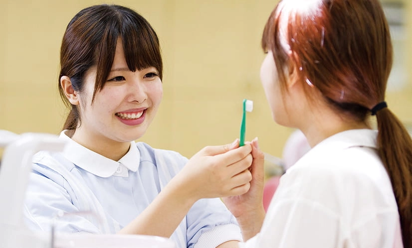 歯を見ている様子
