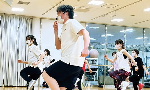 エアロビックダンス