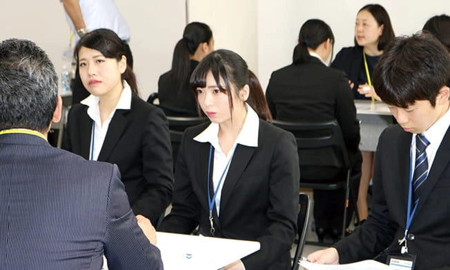 学内合同企業説明会