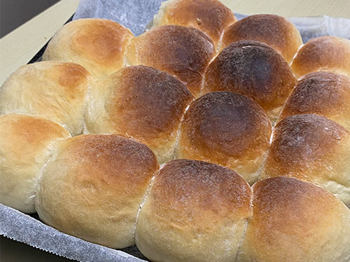 焼きムラのあるパン