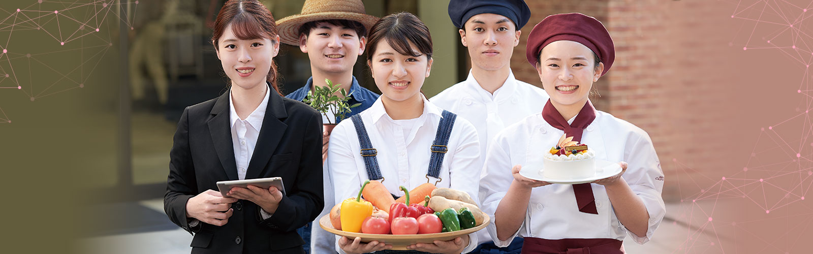 野菜を持つ学生