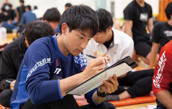 スポーツ経済学